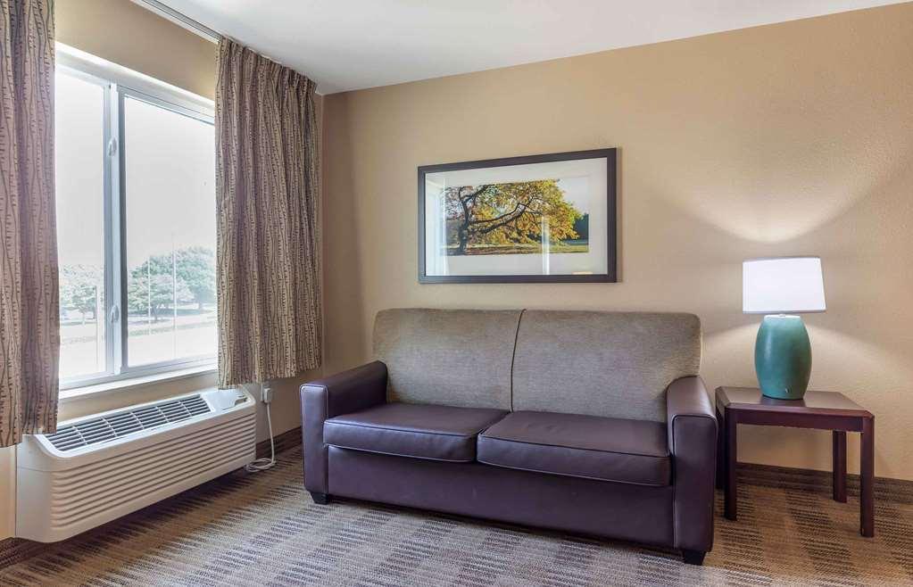 Extended Stay America Suites - Houston - Galleria - Uptown Room photo